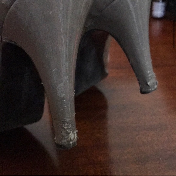 Bandolino Cardinal Ankle Boot Heel Grey Size 6.5 - Picture 5 of 10